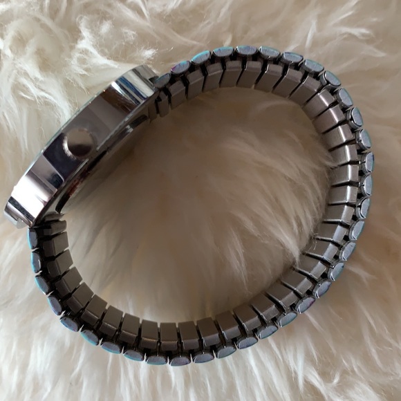 Metal butterfly watch - Picture 4 of 9